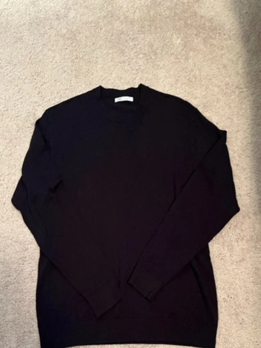 Zara Men's Lightweight Sweater
